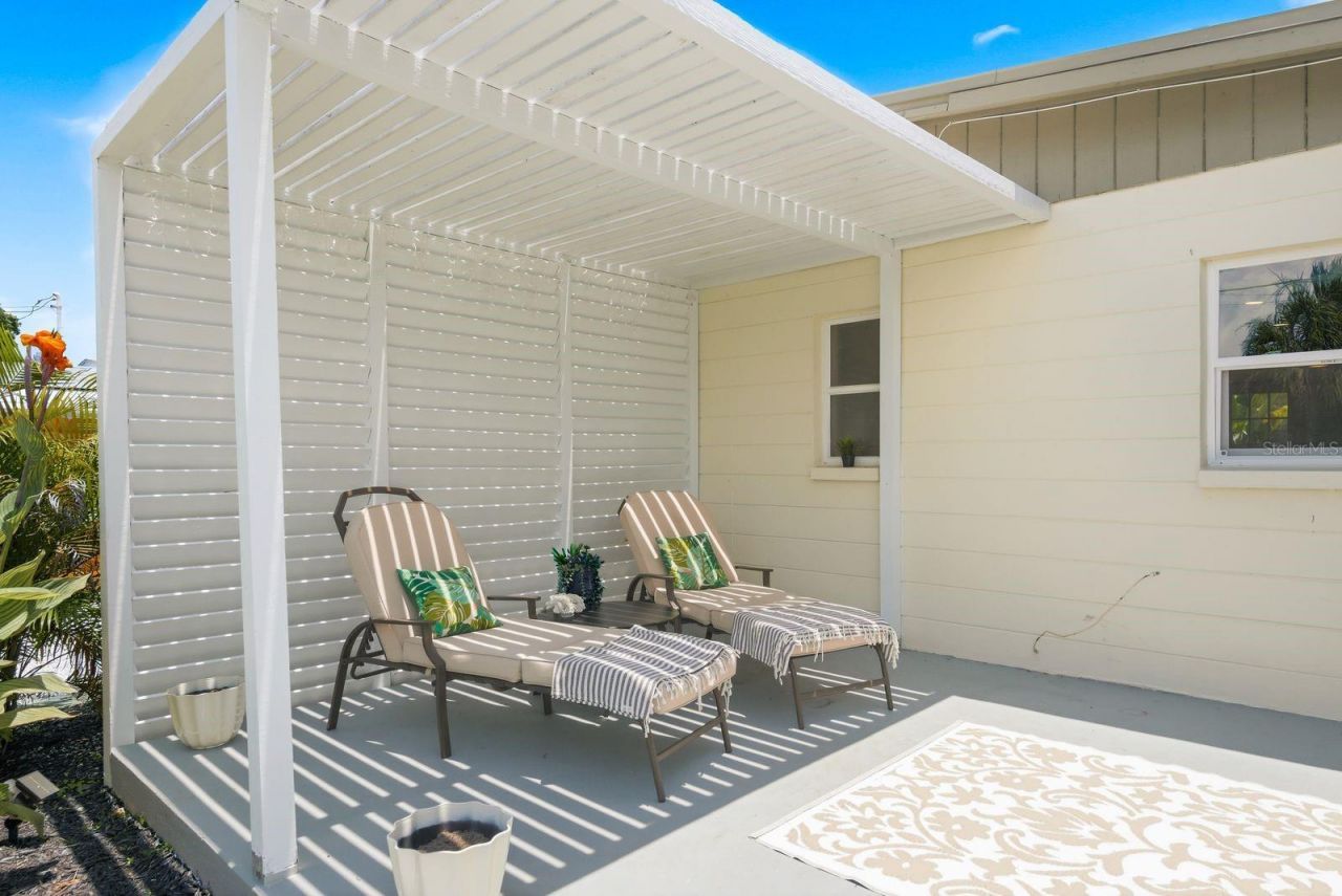1111 61st Avenue N, Saint Petersburg, FL 33703 Photo
