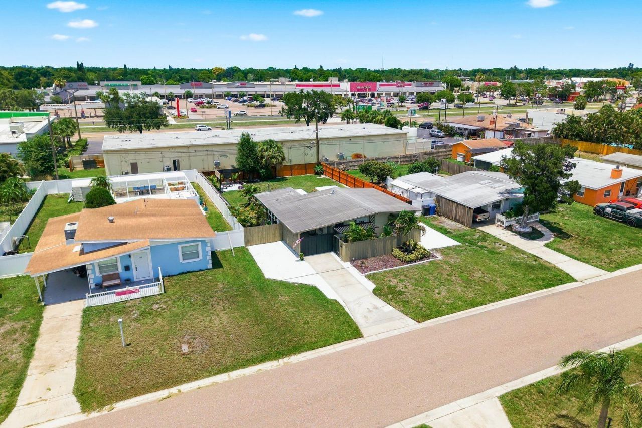 1111 61st Avenue N, Saint Petersburg, FL 33703 Photo