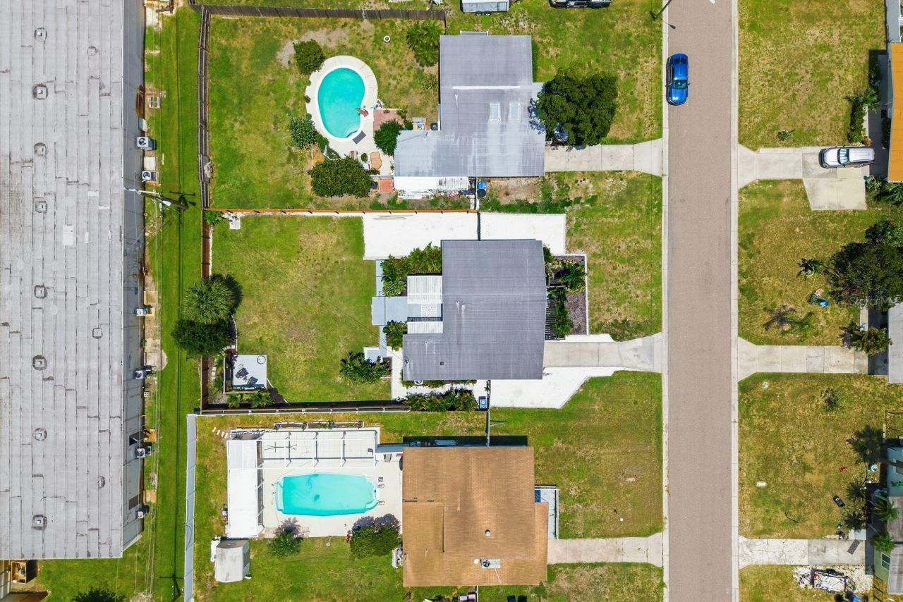 1111 61st Avenue N, Saint Petersburg, FL 33703 Photo