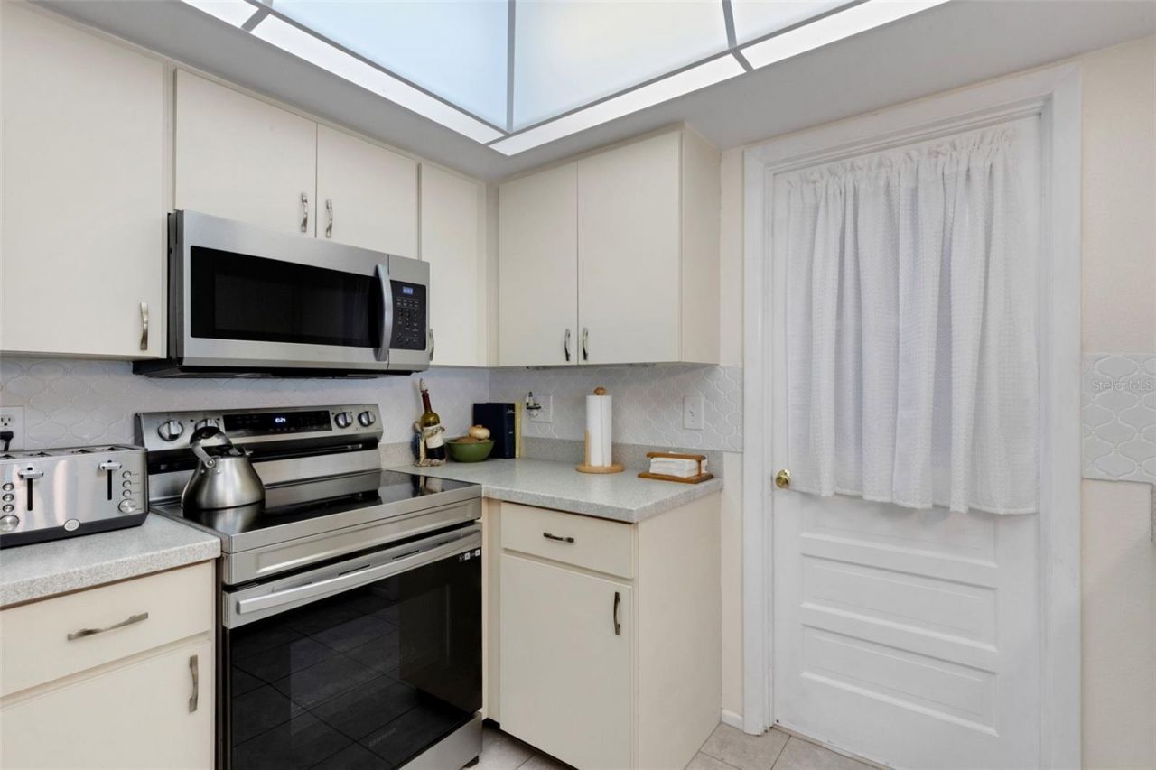 1306 Bottlebrush Drive, Bradenton, FL 34208 Photo