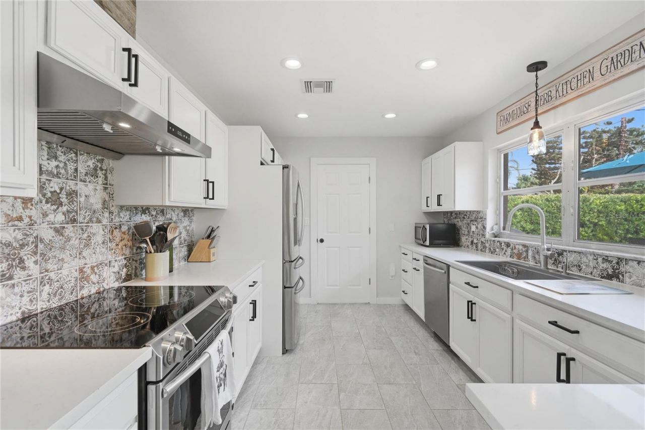 2817 Flowertree Road, Orlando, FL 32812 Photo