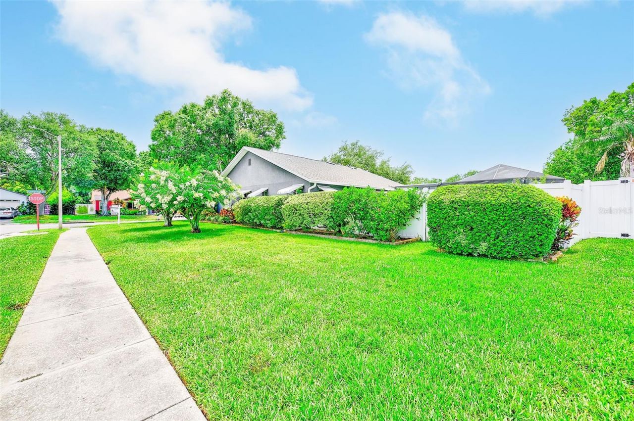 7969 Somerset Drive, Largo, FL 33773 Photo
