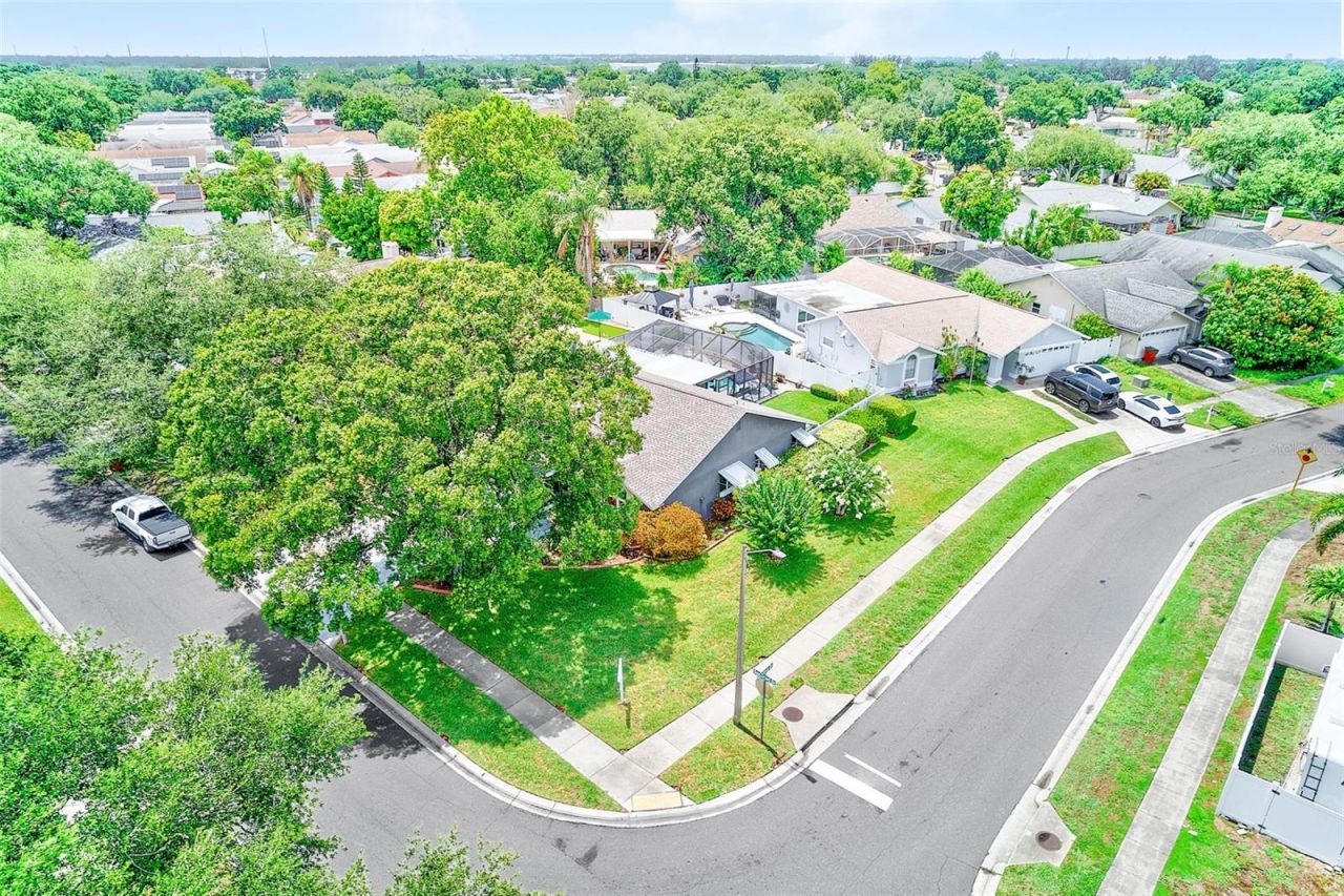 7969 Somerset Drive, Largo, FL 33773 Photo