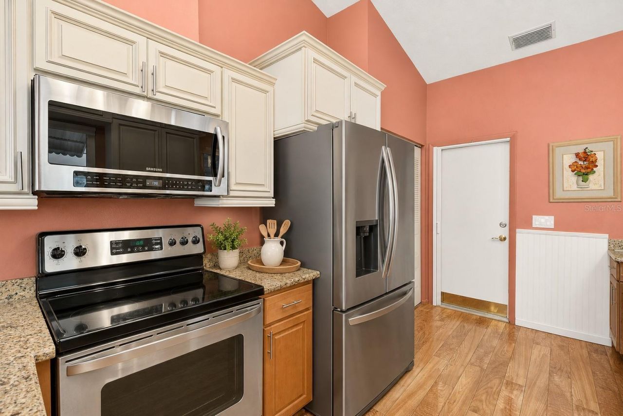 7969 Somerset Drive, Largo, FL 33773 Photo