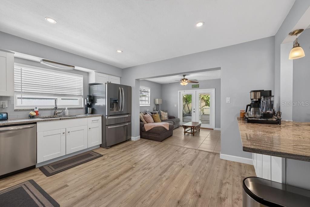 2159 Greenbriar Boulevard, Clearwater, FL 33763 Photo
