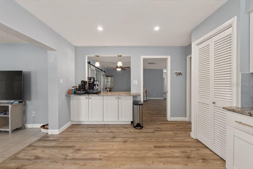 2159 Greenbriar Boulevard, Clearwater, FL 33763 Photo