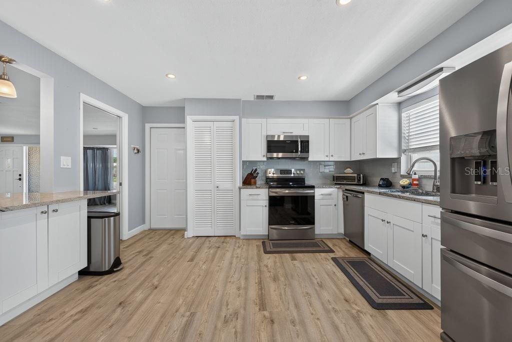 2159 Greenbriar Boulevard, Clearwater, FL 33763 Photo