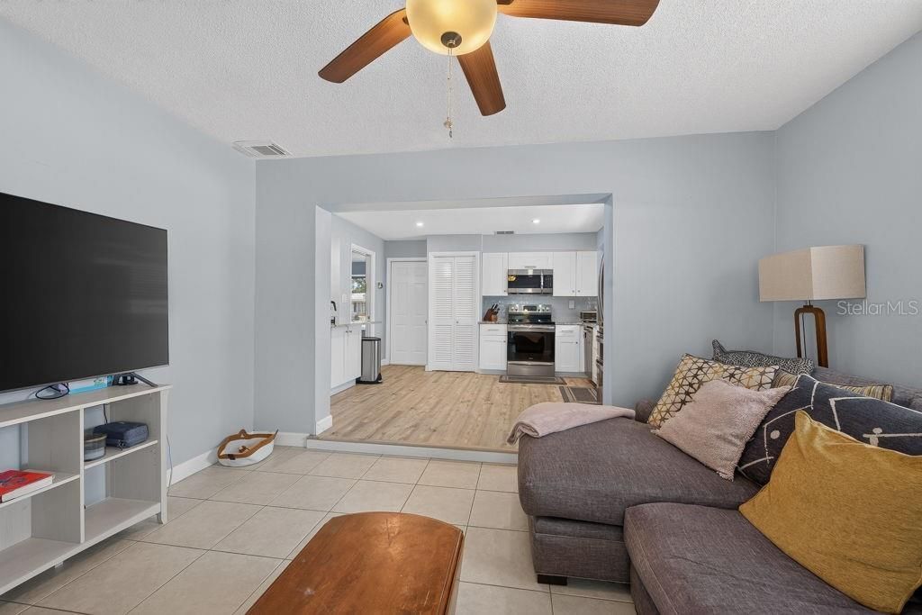 2159 Greenbriar Boulevard, Clearwater, FL 33763 Photo