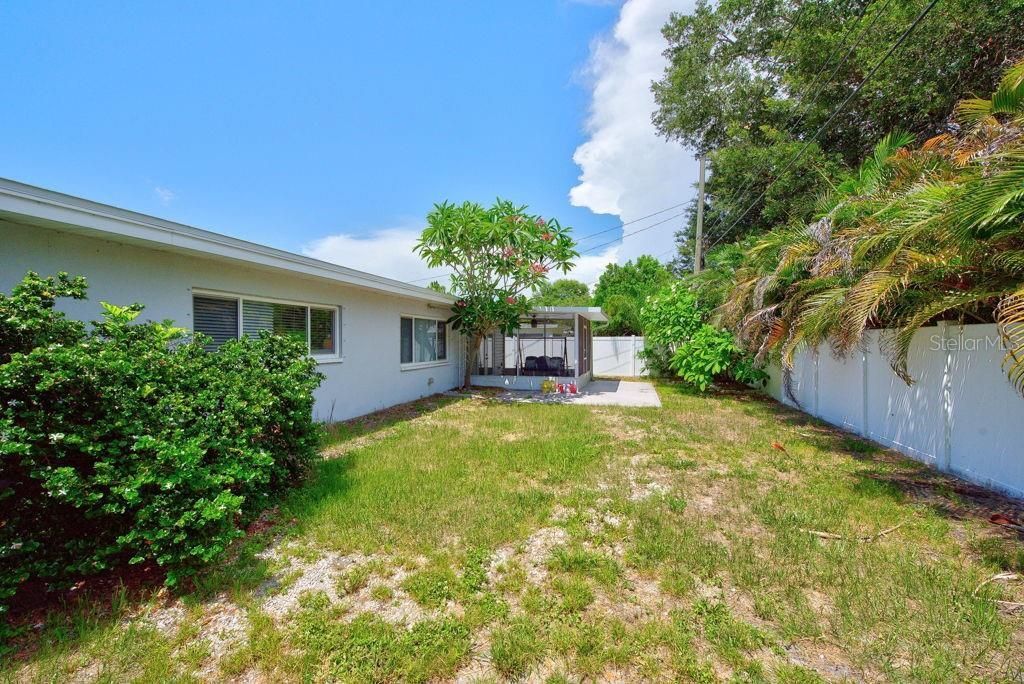 2159 Greenbriar Boulevard, Clearwater, FL 33763 Photo