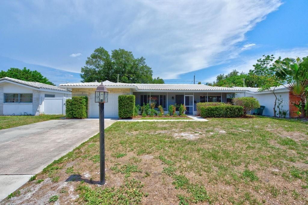 2159 Greenbriar Boulevard, Clearwater, FL 33763 Photo