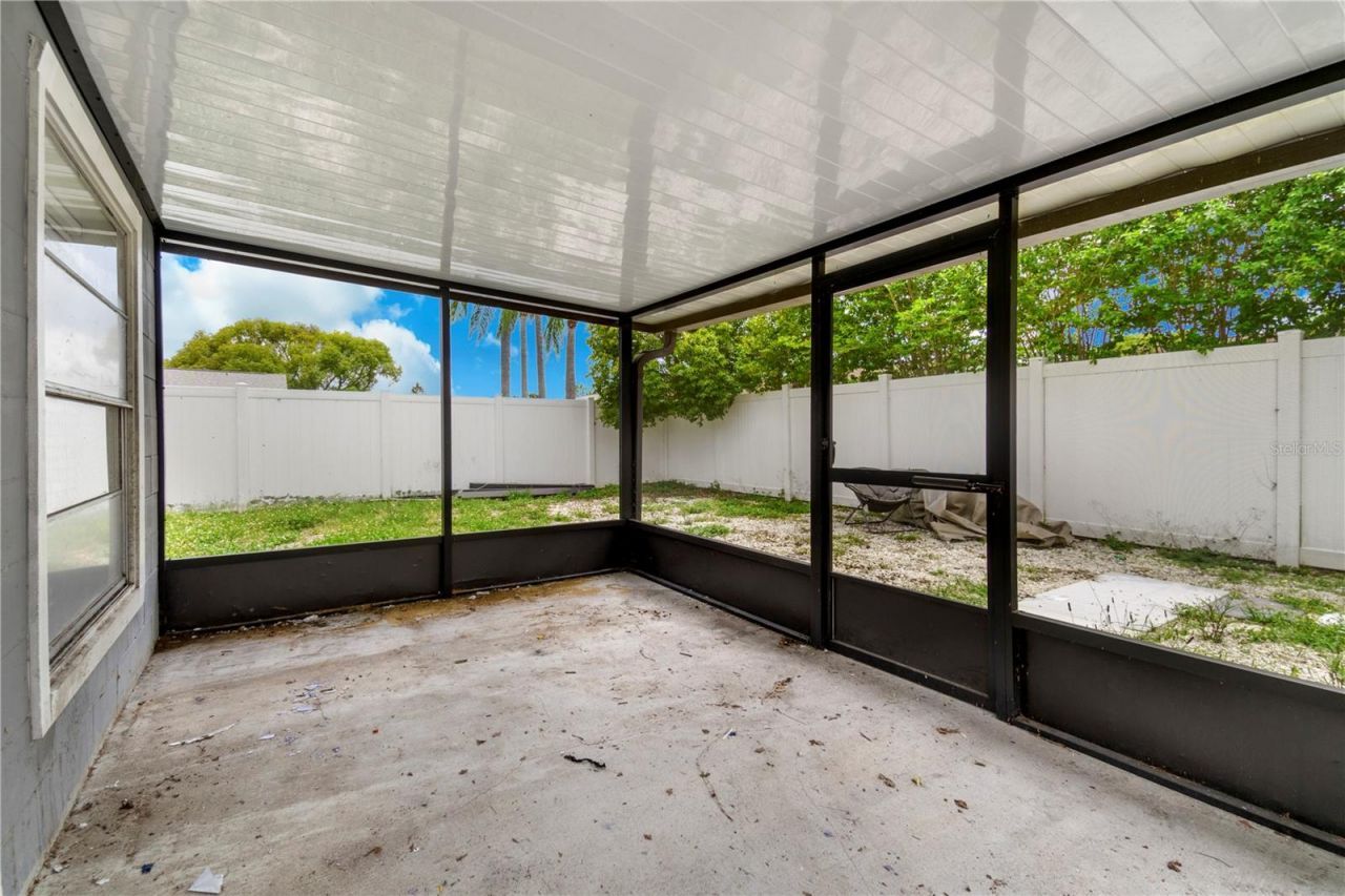 1029 Pine Ridge Circle , Brandon, FL 33511 Photo