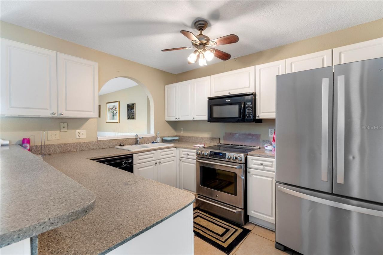 1029 Pine Ridge Circle , Brandon, FL 33511 Photo