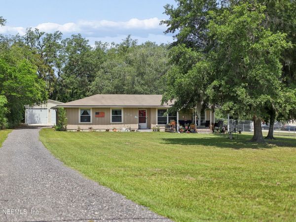 730 SIMMONS Trail, Green Cove Springs, FL 32043