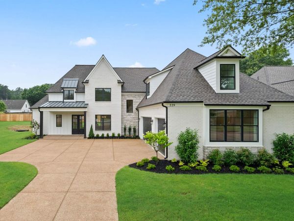 229 GRAND STEEPLE DR, Collierville, TN 38017