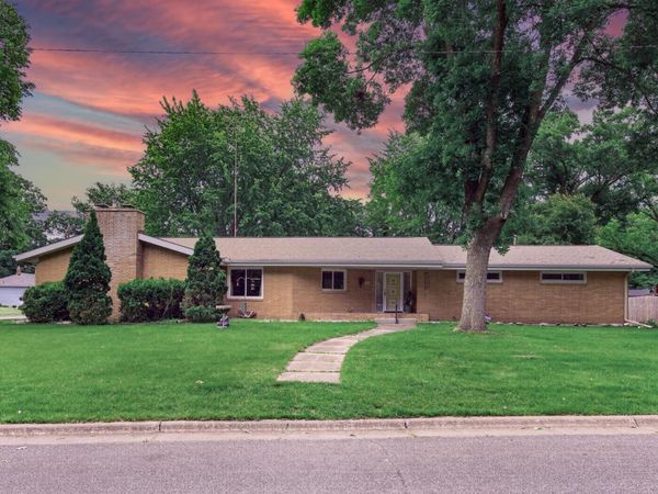 755 3rd Avenue NW, Milaca, MN 56353