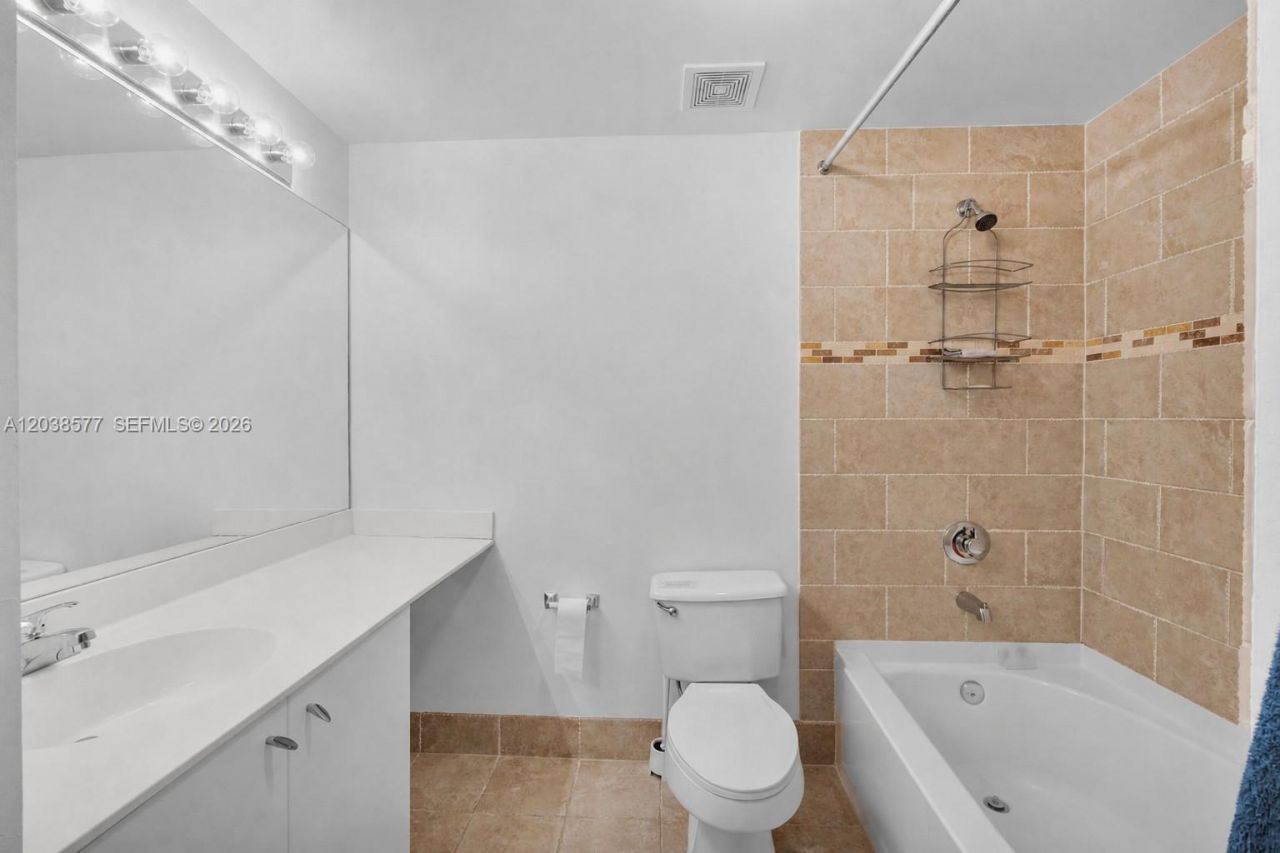 5880 W Sample Rd , Unit 203, Coral Springs, FL 33067 Photo