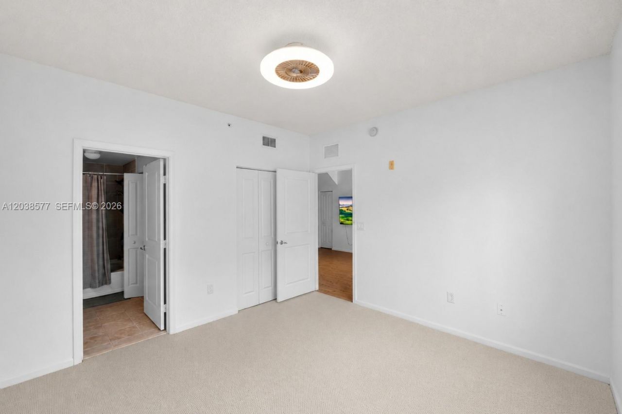 5880 W Sample Rd , Unit 203, Coral Springs, FL 33067 Photo