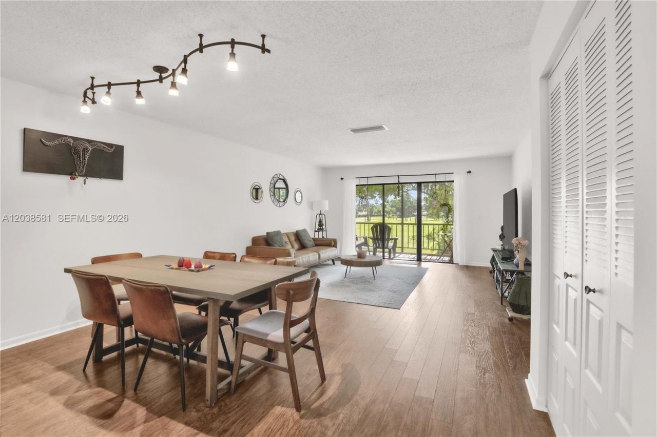 21650 Juego Cir , Unit 24H, Boca Raton, FL 33433 Photo