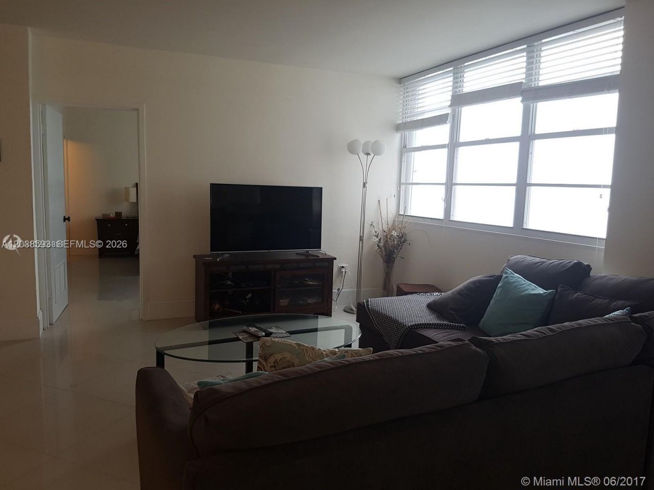 801 Brickell Bay Dr , Unit 765, Miami, FL 33131 Photo