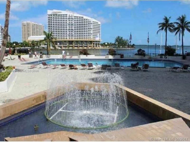 801 Brickell Bay Dr , Unit 765, Miami, FL 33131 Photo