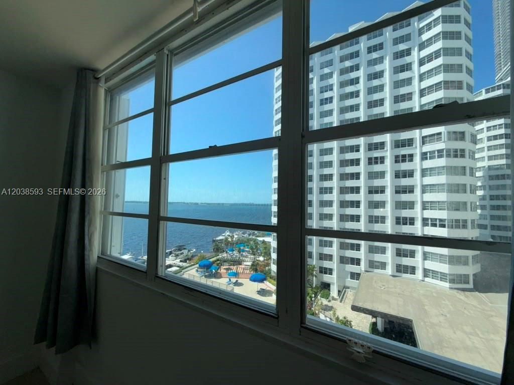 801 Brickell Bay Dr, Unit 765, Miami, FL 33131 Photo
