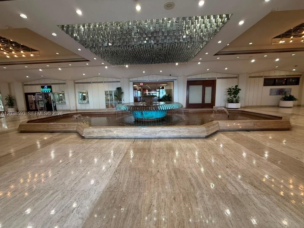801 Brickell Bay Dr, Unit 765, Miami, FL 33131 Photo