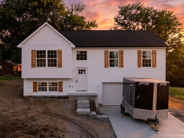 102 Avalon Drive, Williamstown, KY 41097