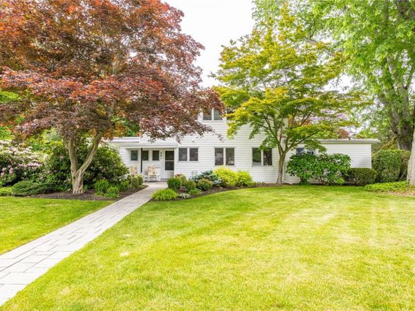 291 Weymouth Drive, Rochester, NY 14625