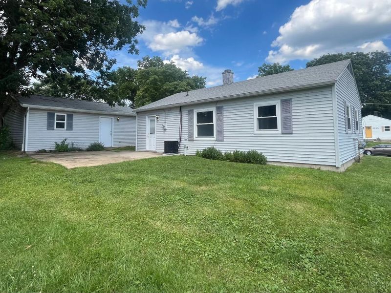 4058 Belfast Avenue, Sycamore Township, OH 45236 Photo 3