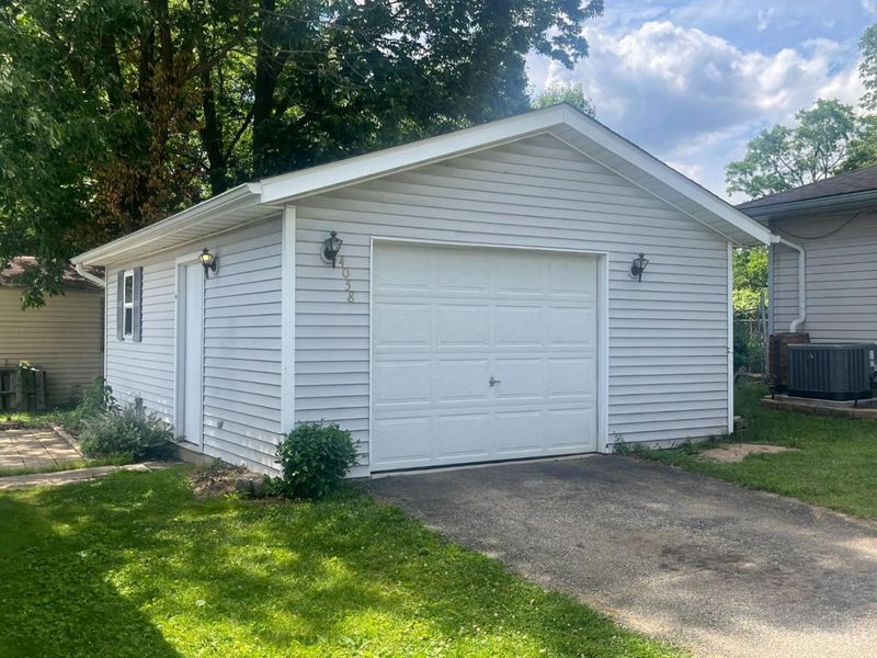 4058 Belfast Avenue, Sycamore Township, OH 45236 Photo 4