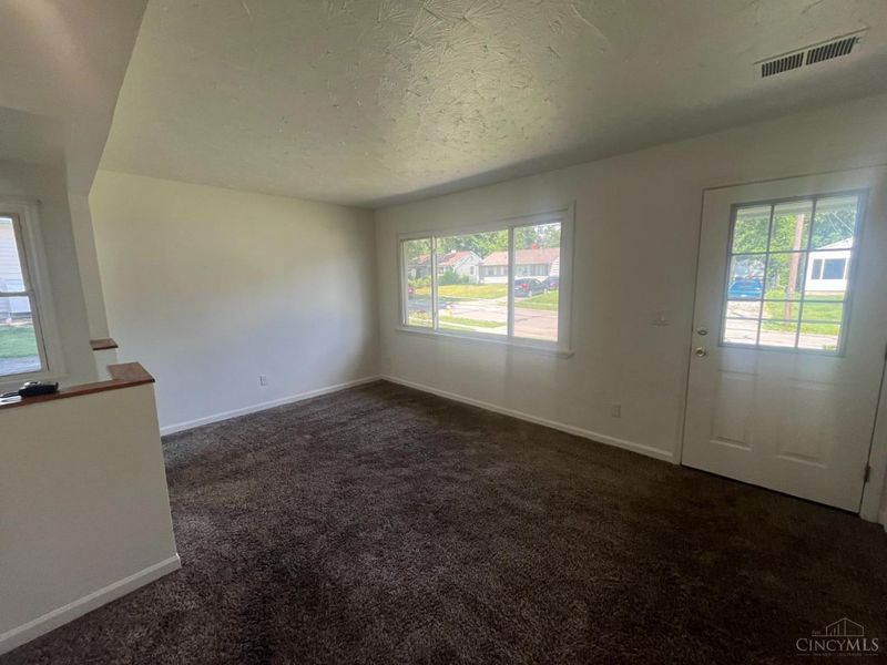4058 Belfast Avenue, Sycamore Township, OH 45236 Photo 6