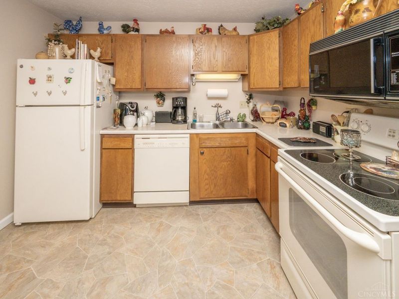 , Unit 10, Pierce Twp, OH 45255 Photo 14