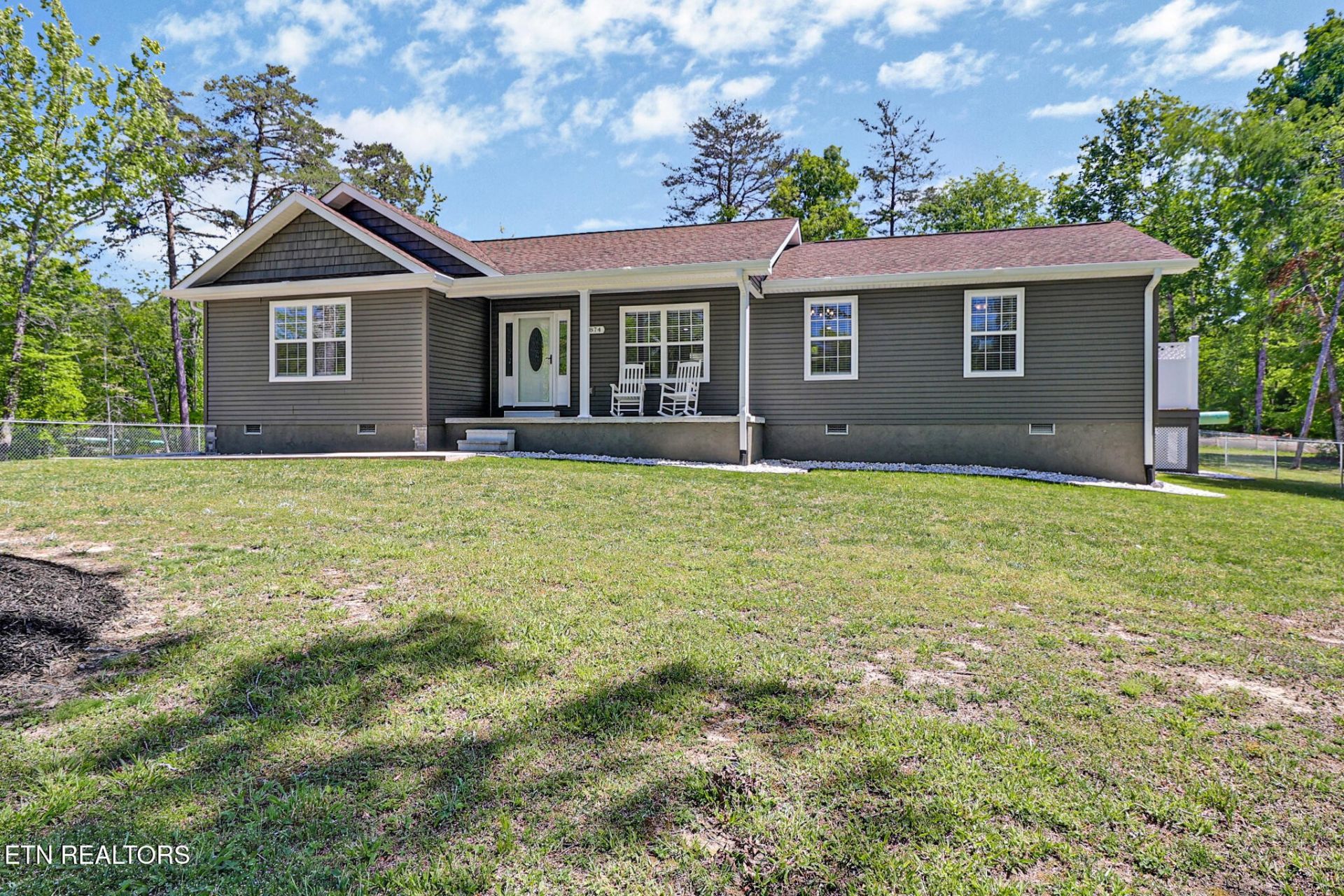 874 Deer Lodge Hwy , Clarkrange, TN 38553 Main Photo