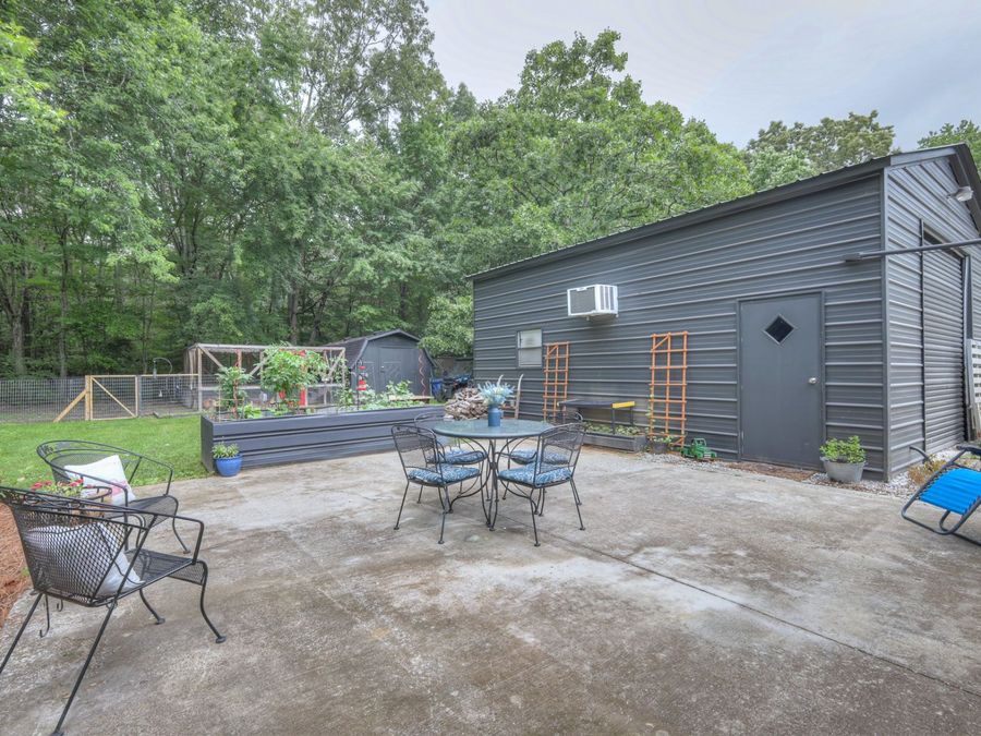 Property Image 43