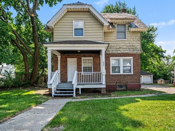 680 N Perry Street, Pontiac, MI 48342