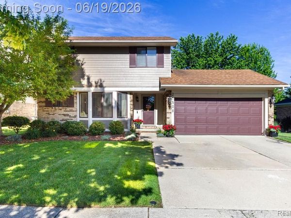 21508 Hall Road, Woodhaven, MI 48183
