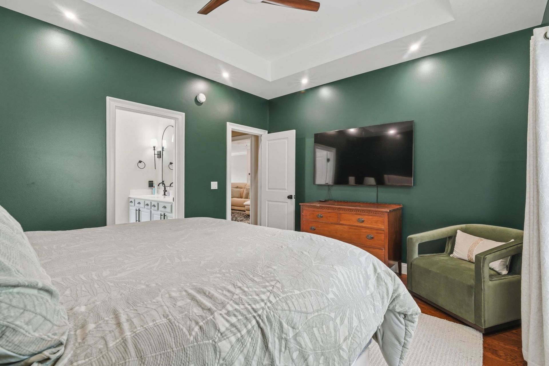1101 Shire Way Photo 20