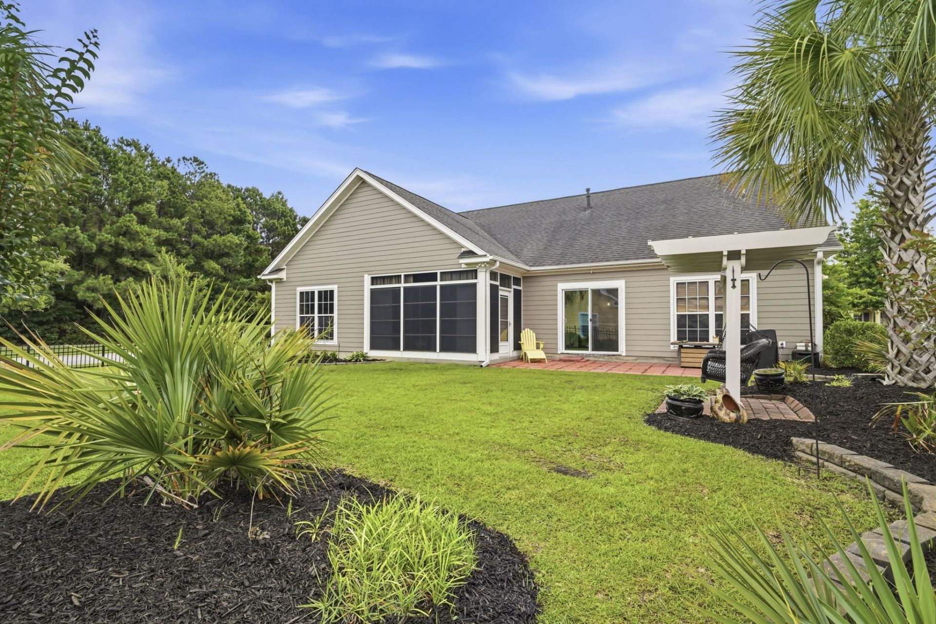 1101 Shire Way Photo 39