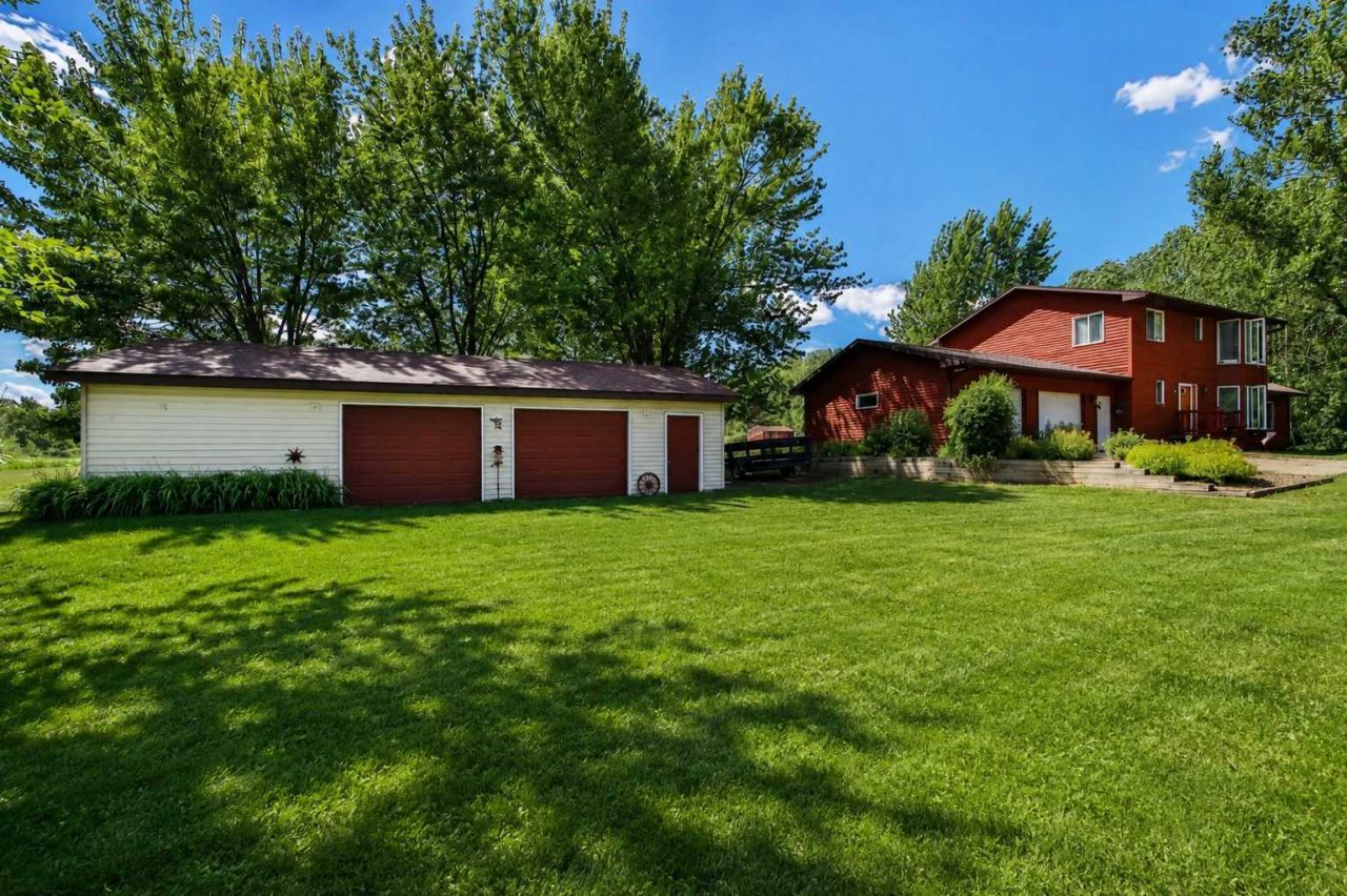 20387 Lookout Road , Ironton, MN 56455