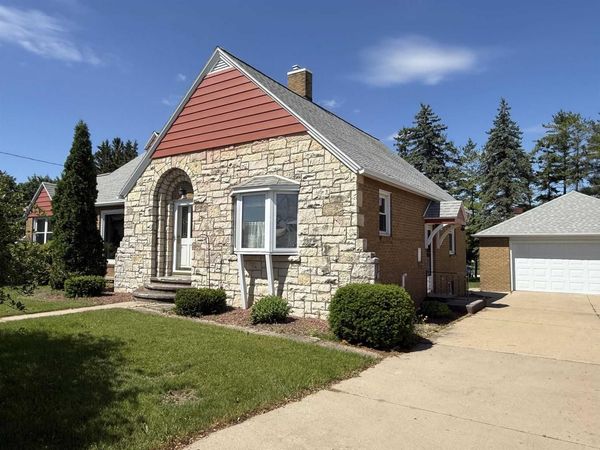 235 S ROSERA STREET, Lena, WI 54139