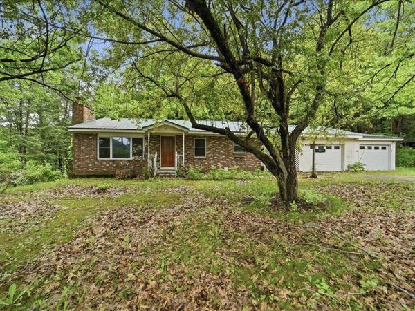 201 High Street, Lyndon, VT 05851