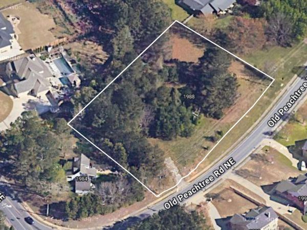 1988 NE Old Peachtree Road NE, Lawrenceville, GA 30043