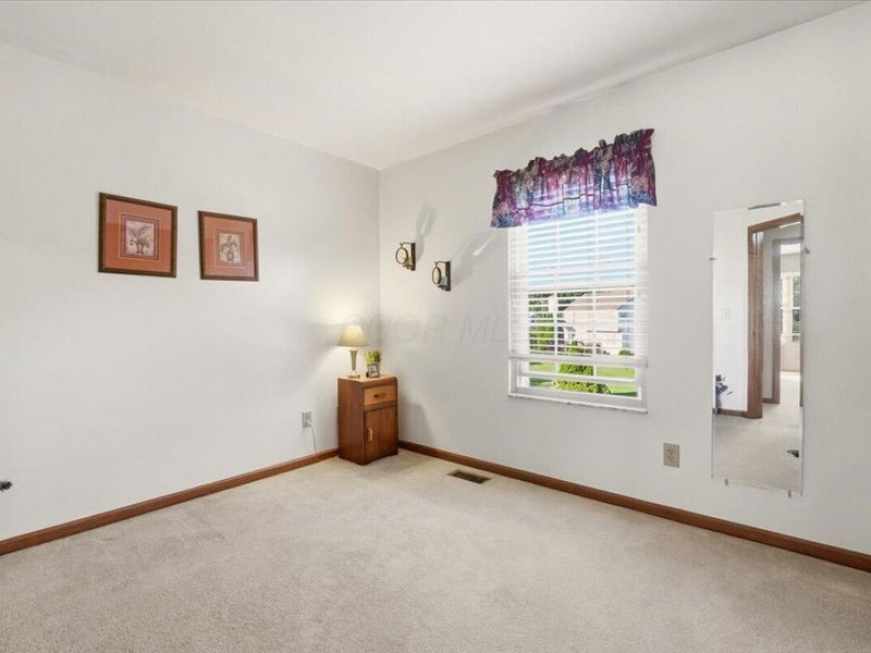 1324 Cottonwood Drive , Lewis Center, OH 43035 Photo 33