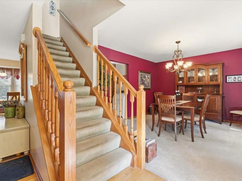 1324 Cottonwood Drive , Lewis Center, OH 43035 Photo 7