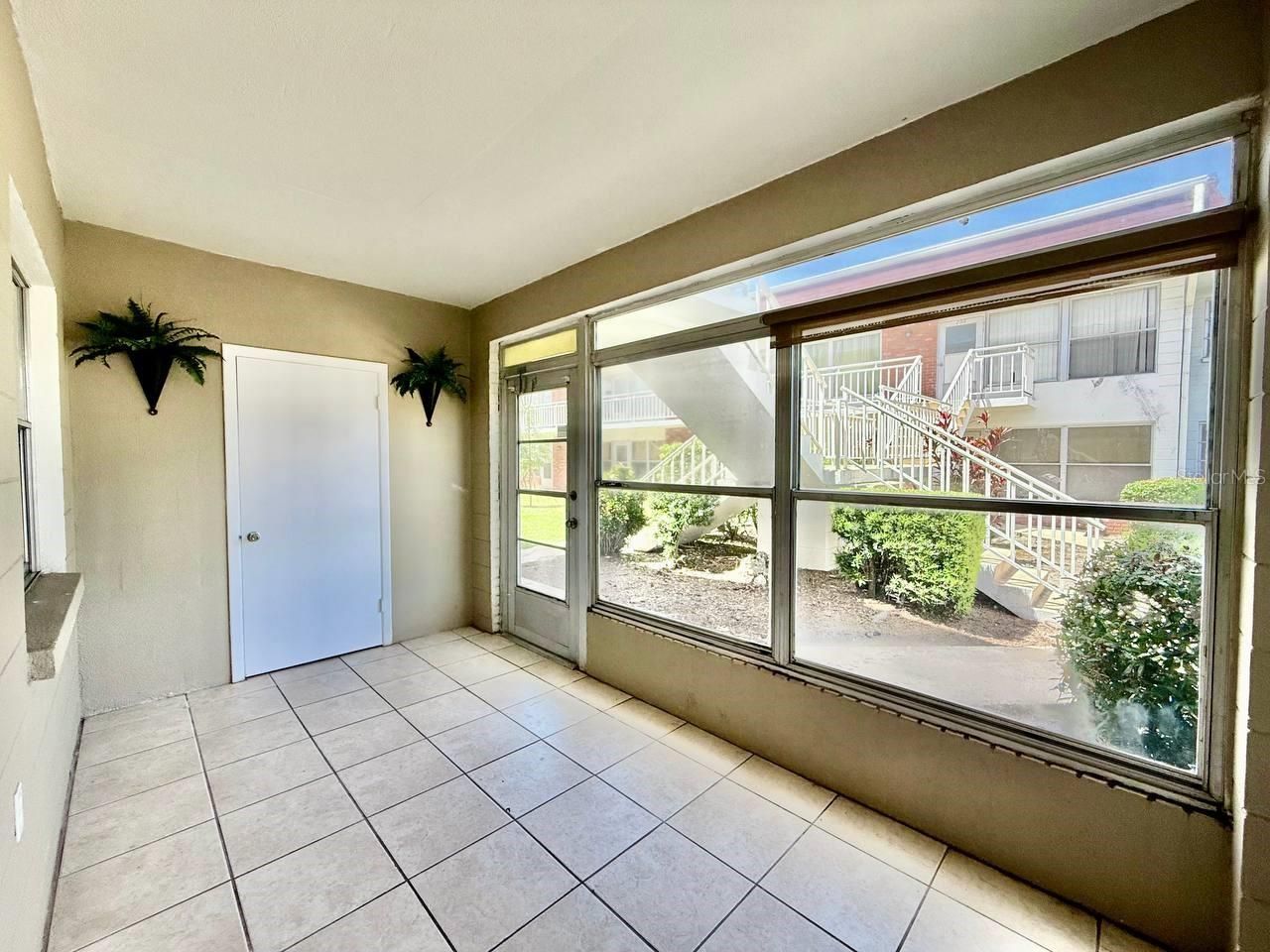 3460 32nd Avenue N, Unit 101, Saint Petersburg, FL 33713 Photo