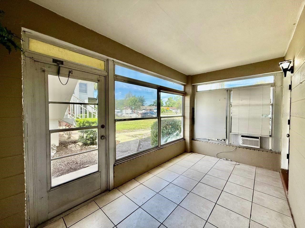 3460 32nd Avenue N, Unit 101, Saint Petersburg, FL 33713 Photo