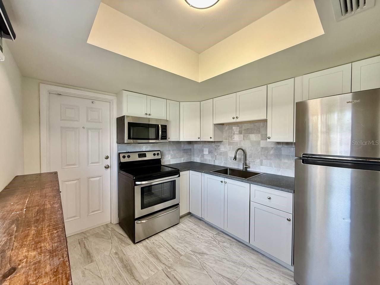 3460 32nd Avenue N, Unit 101, Saint Petersburg, FL 33713 Photo
