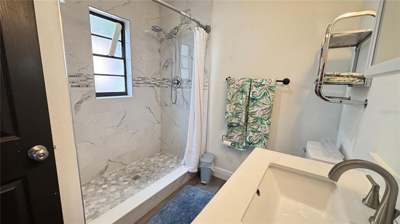 855 Sunridge Point Drive , Unit B, Seffner, FL 33584 Photo