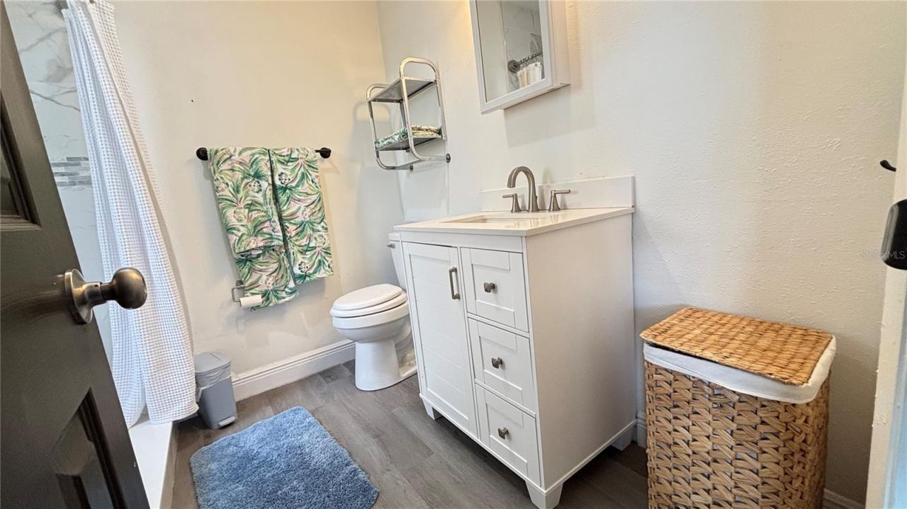 855 Sunridge Point Drive , Unit B, Seffner, FL 33584 Photo