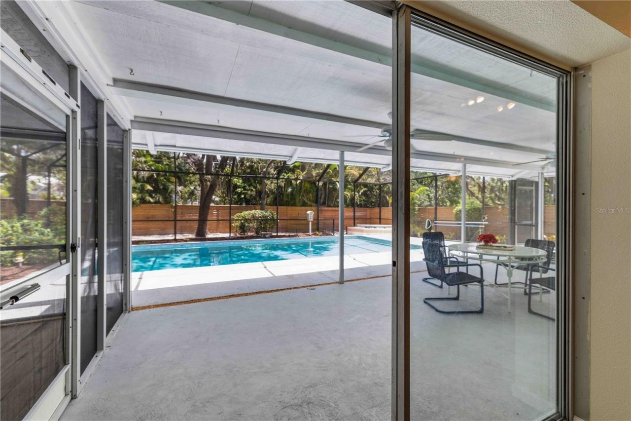 3629 Egerton Circle, Sarasota, FL 34233 Photo